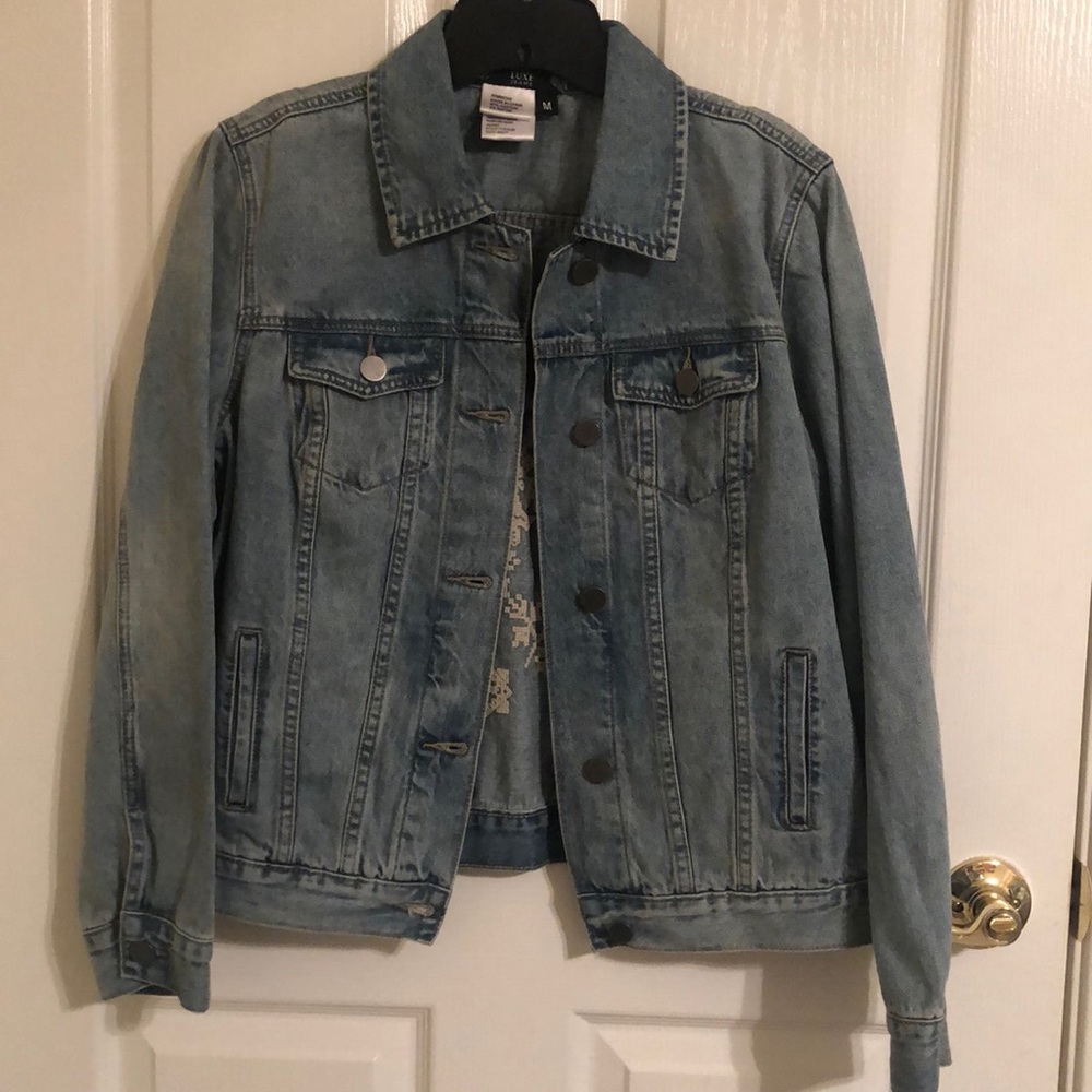 Tru Luxe embroidered Blue Jean Jacket